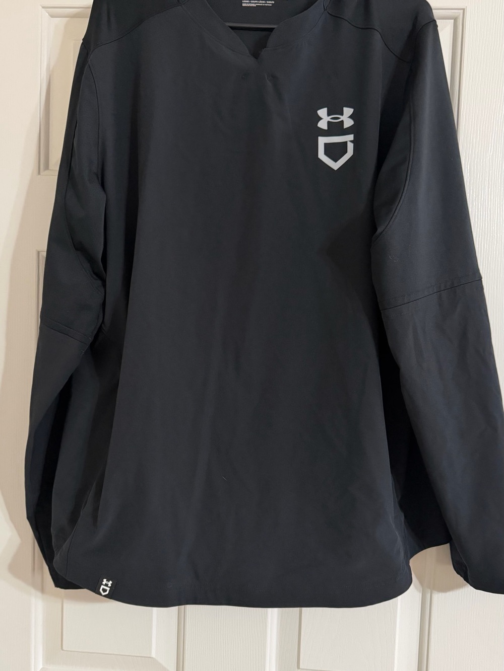 Under Armour Black Long-Sleeve V-Neck Pullover